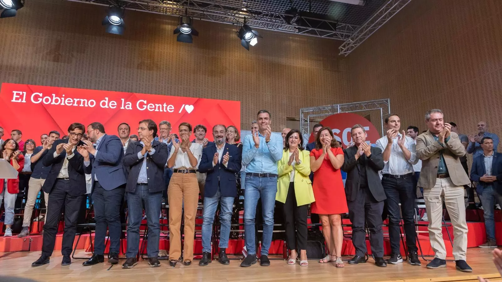 Sánchez i els secretaris generals autonòmics aquest dissabte a Saragossa