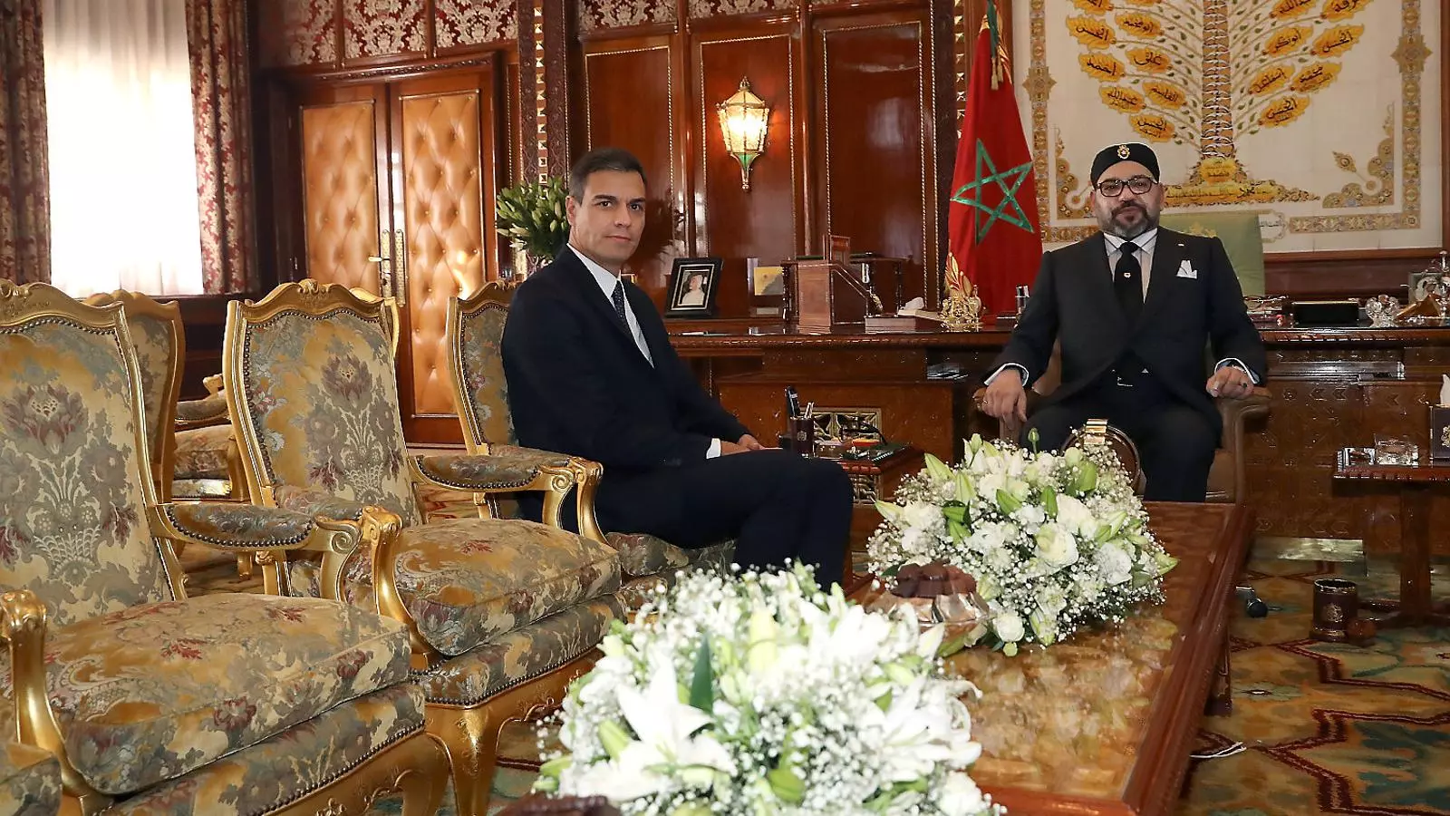 El presidente español, Pedro Sánchez, y el rey Mohamed VI del Marruecos en un encuentro en 2008 en Rabat.