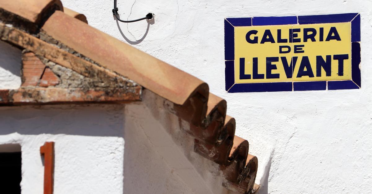 Men, saints, and north winds: the most common street names in Catalonia.