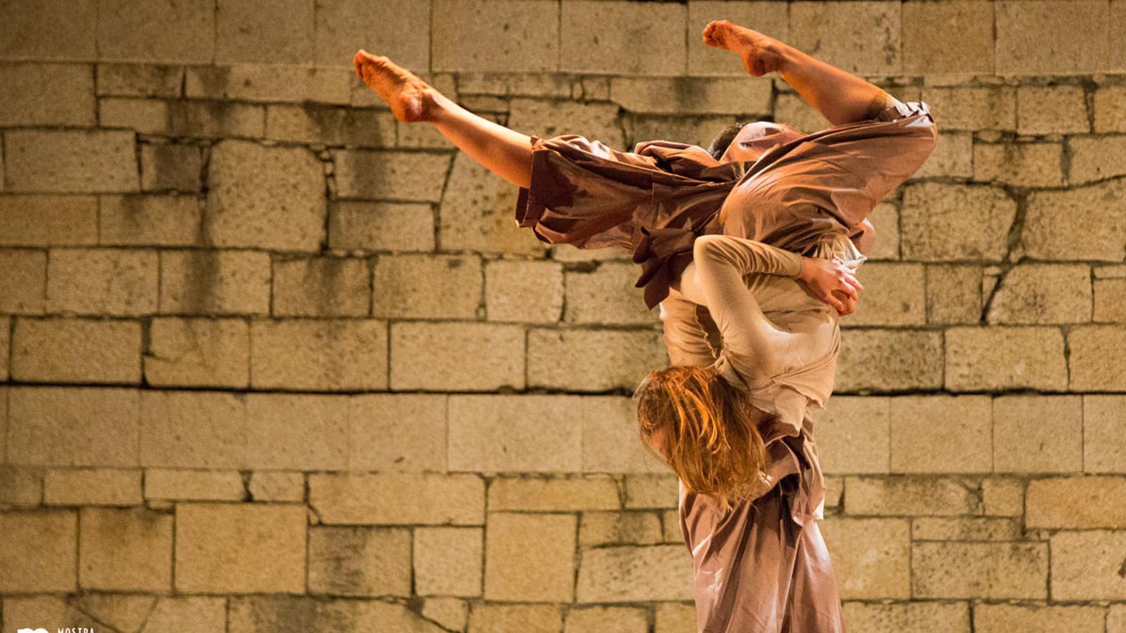 Una escena de l'espectacle 'Leira', de la Nova Galega de Danza