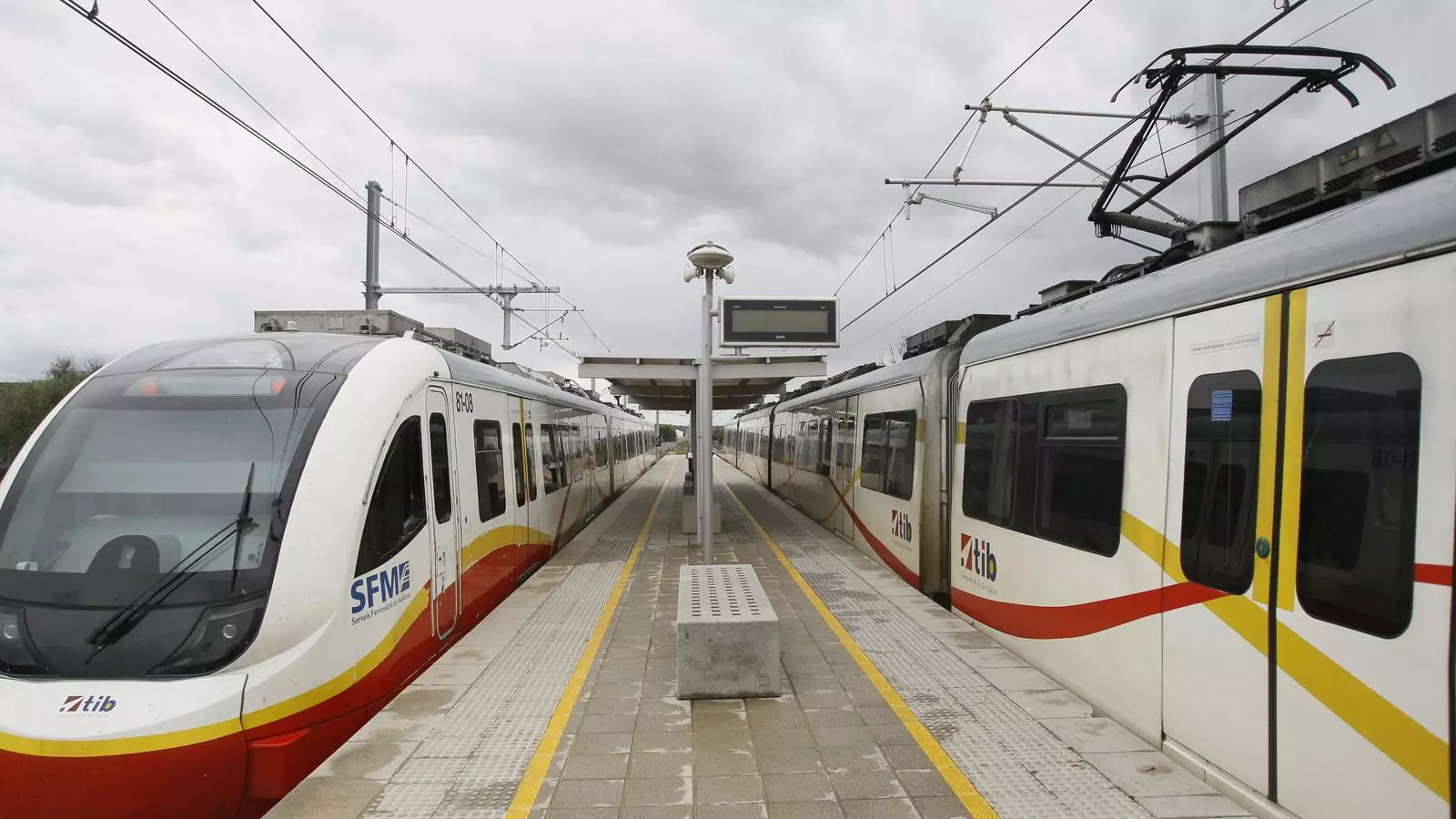 Estació de tren de sa Pobla./ ISAAC BUJ