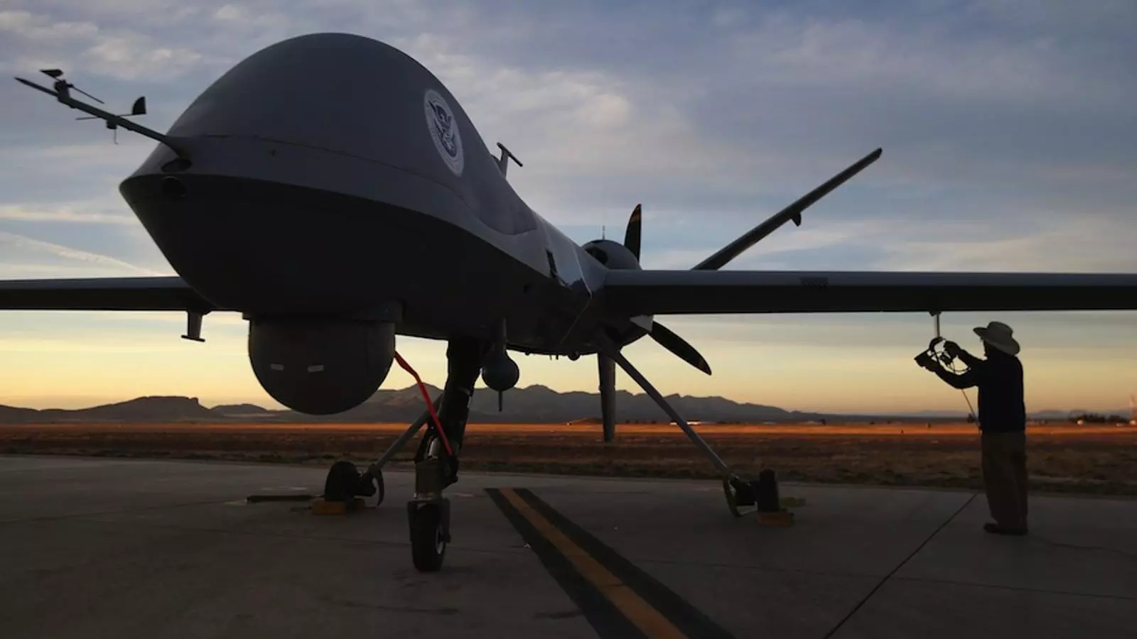 Un avió no tripulat dels EUA a la base d'Arizona. GETTY
