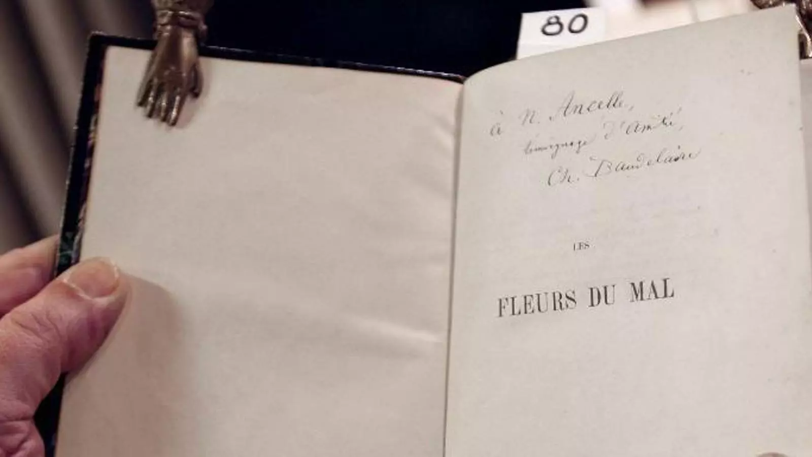 Troben una estrofa inèdita de 'Les flors del mal' de Baudelaire