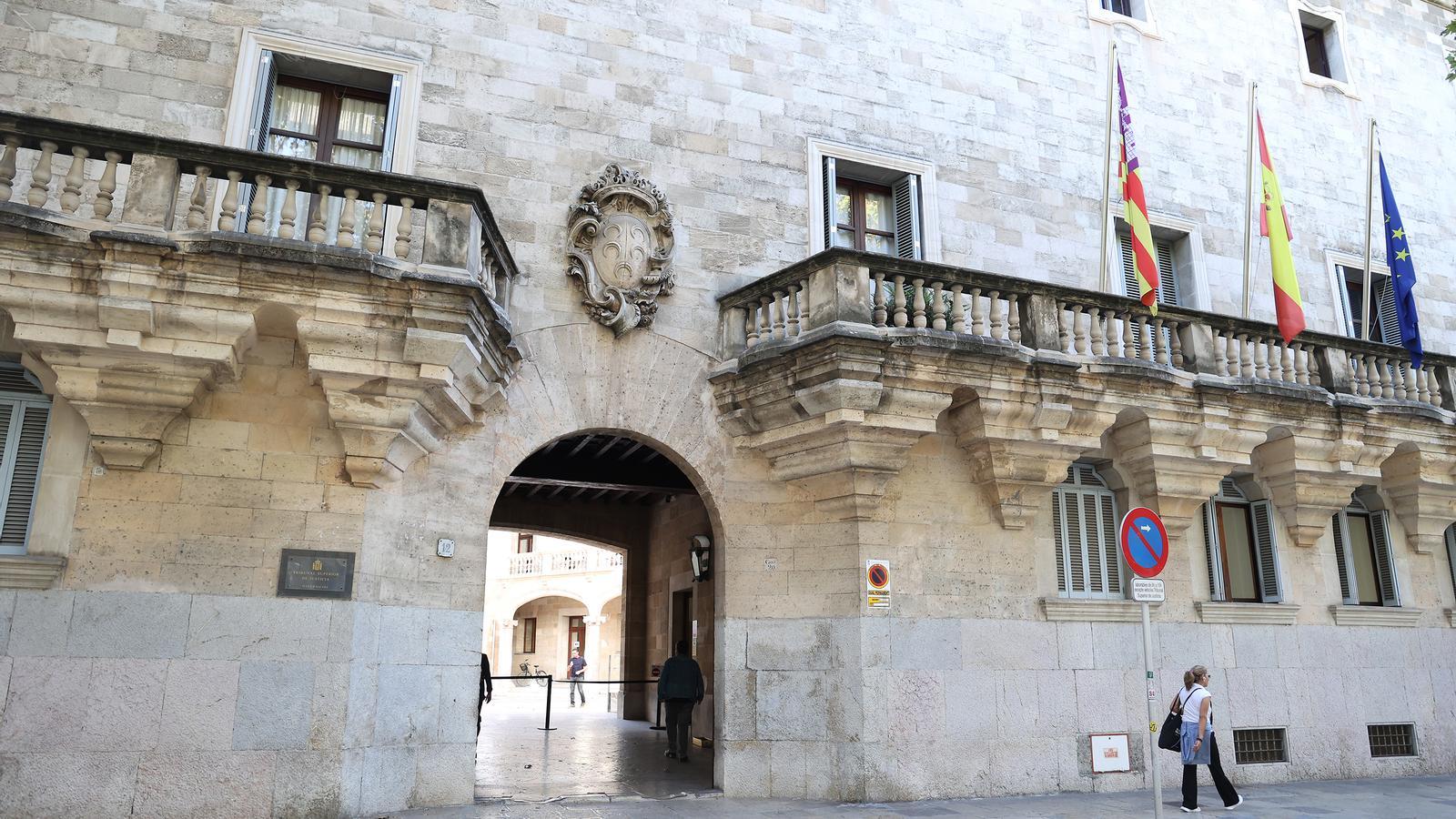 Fassade des Provinzgerichts in Palma