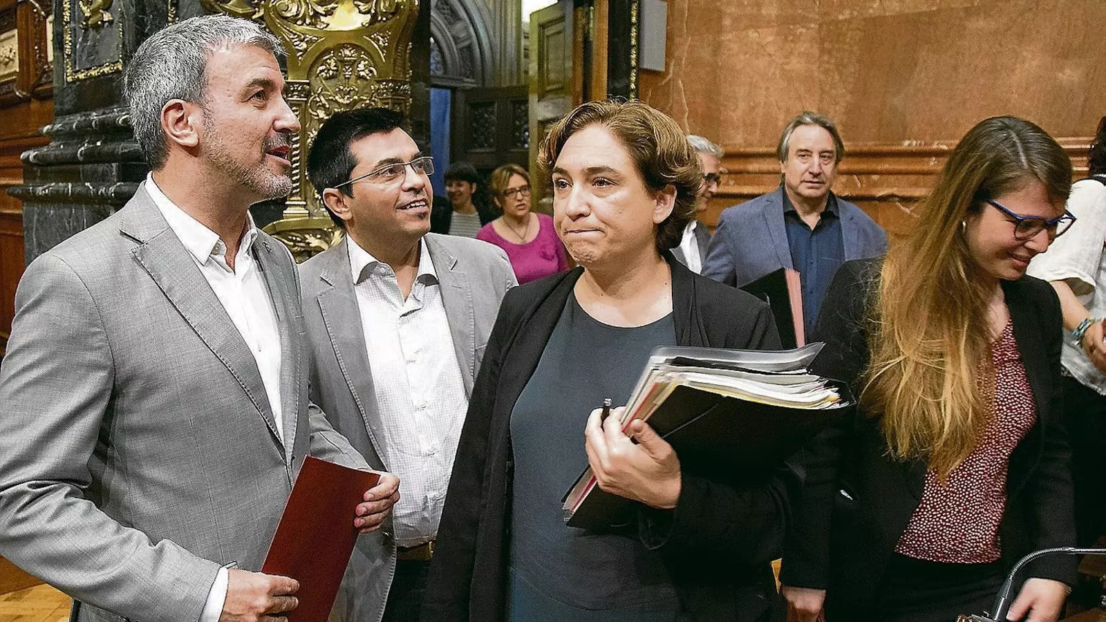 El PSC dona per fet que Collboni trencarà amb Colau si se salta la llei