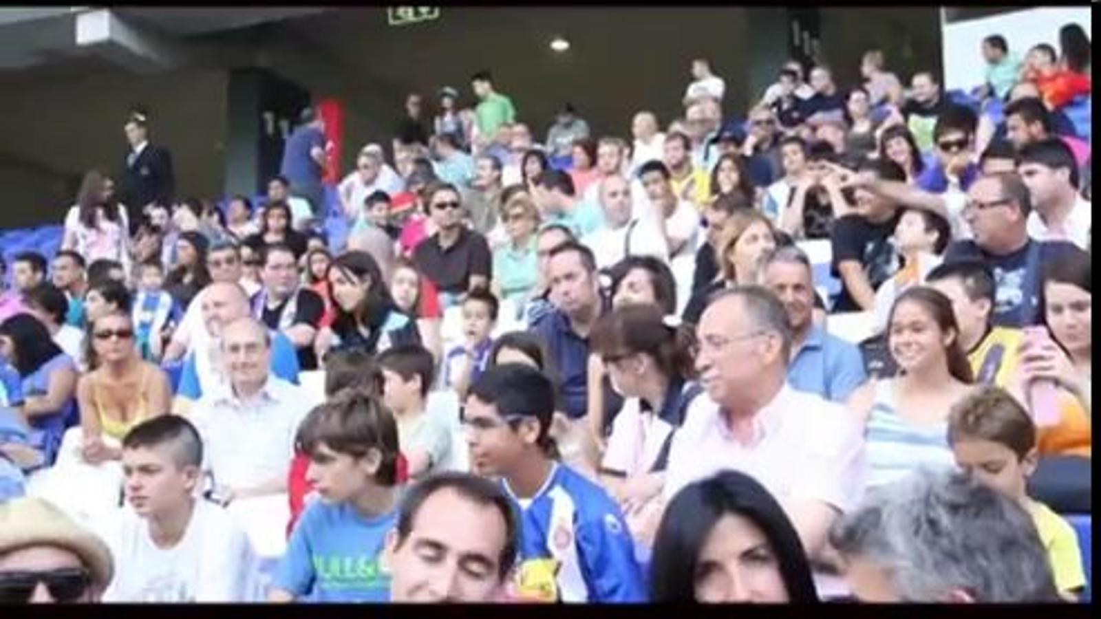 L'Espanyol presenta les equipacions de la temporada 2012/2012