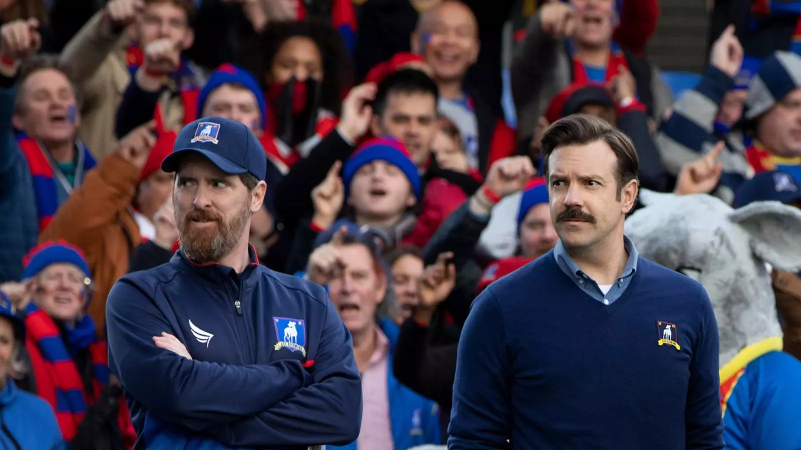 Brendan Hunt i Jason Sudeikis a la sèrie 'Ted Lasso'.