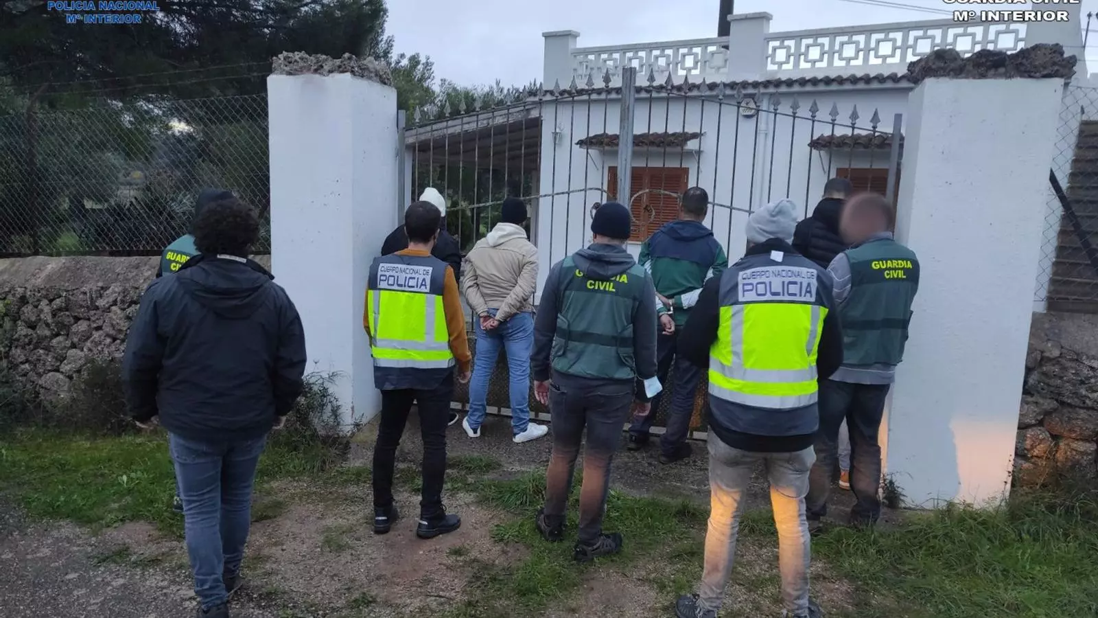 Moment de la detenció dels migrants.