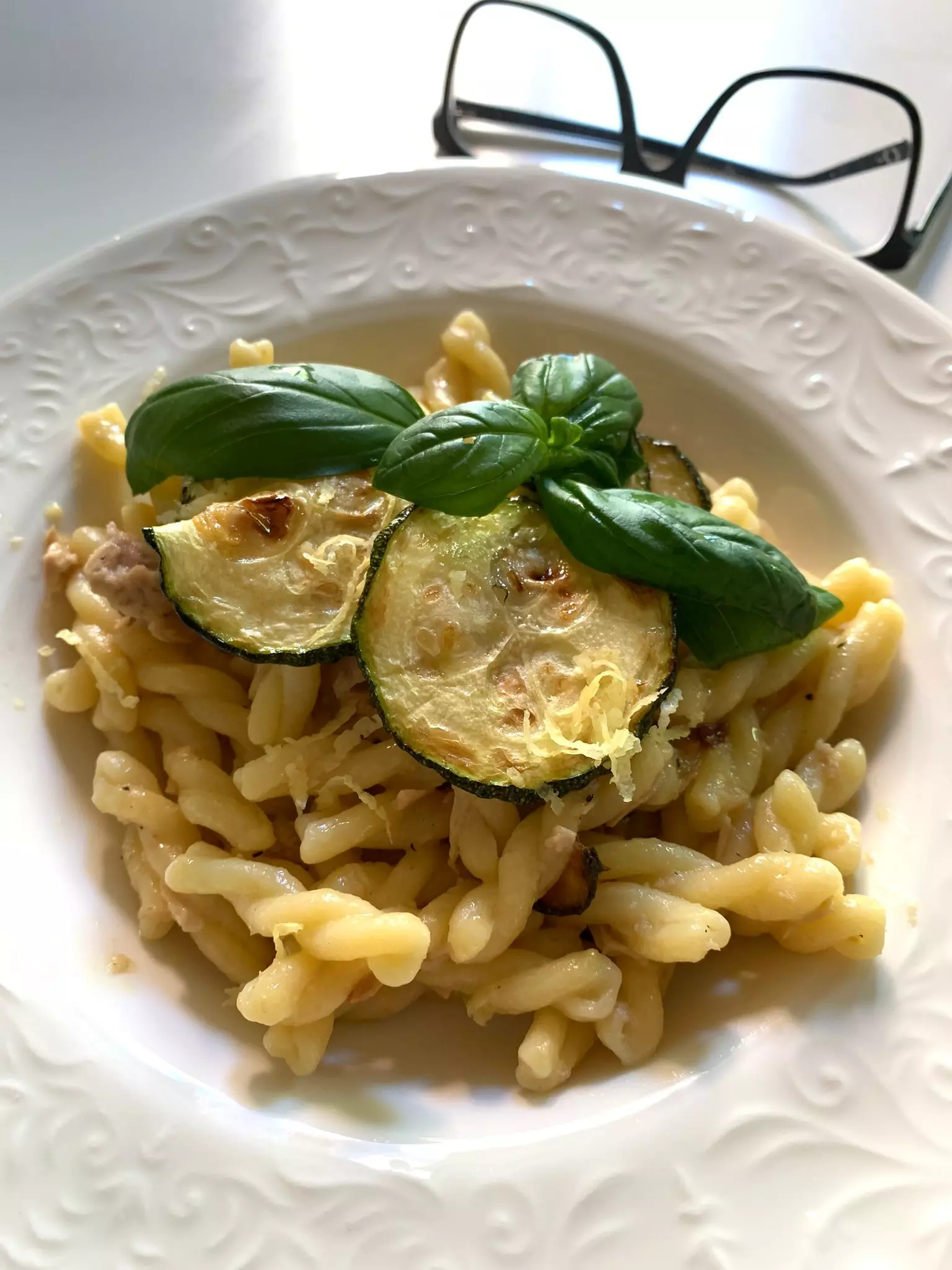 Pasta amb carbassons i tonyina
