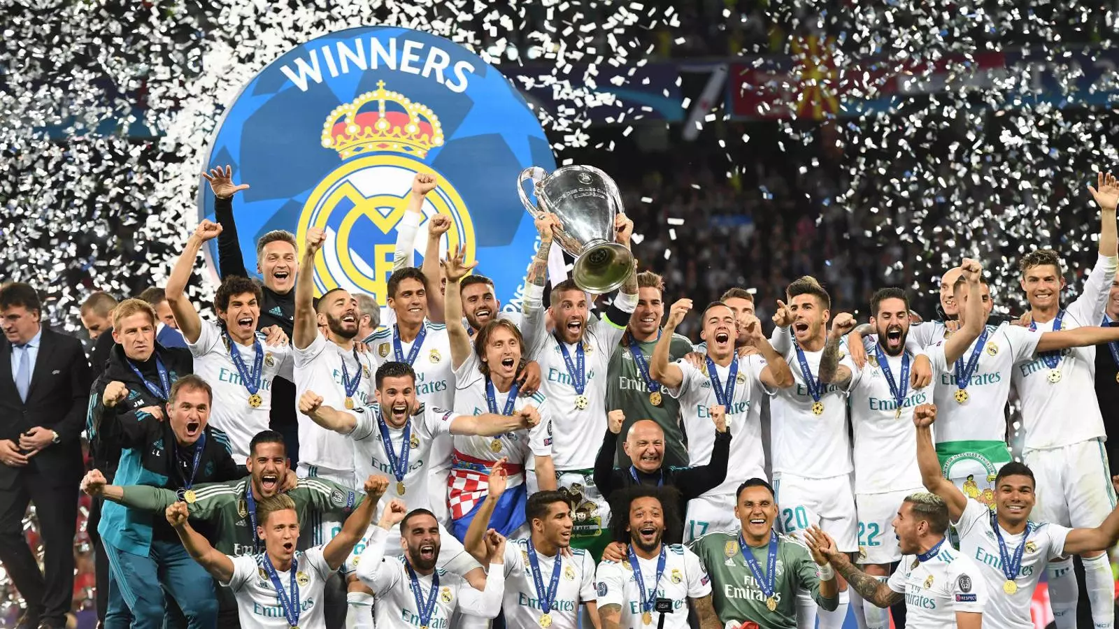 Sergio Ramos, al centre, aixecant la quarta Champions en els darrers cinc anys del Reial Madrid.