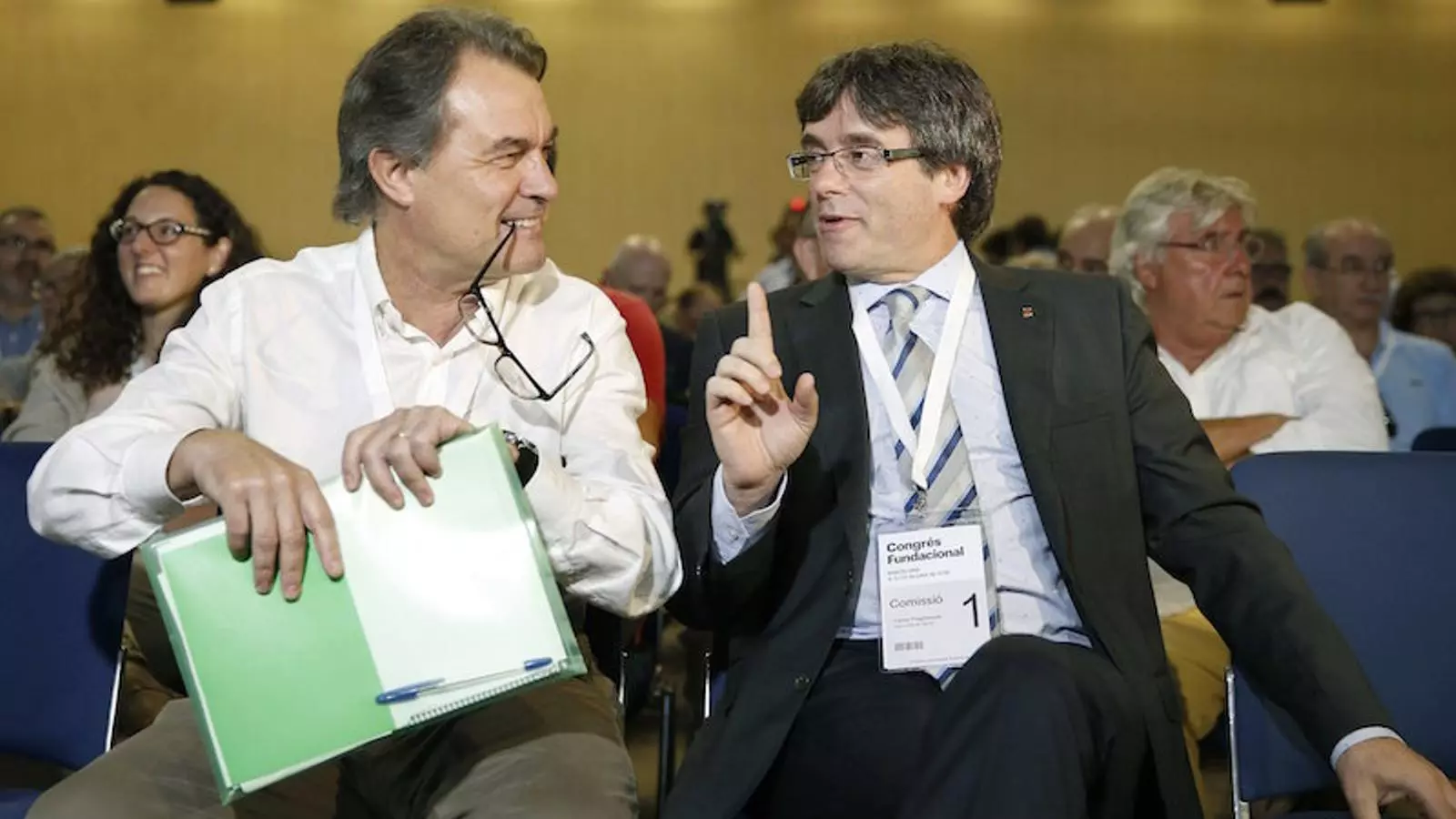 Artur Mas i Carles Puigdemont, durant el congrés fundacional del Partit Demòcrata Català