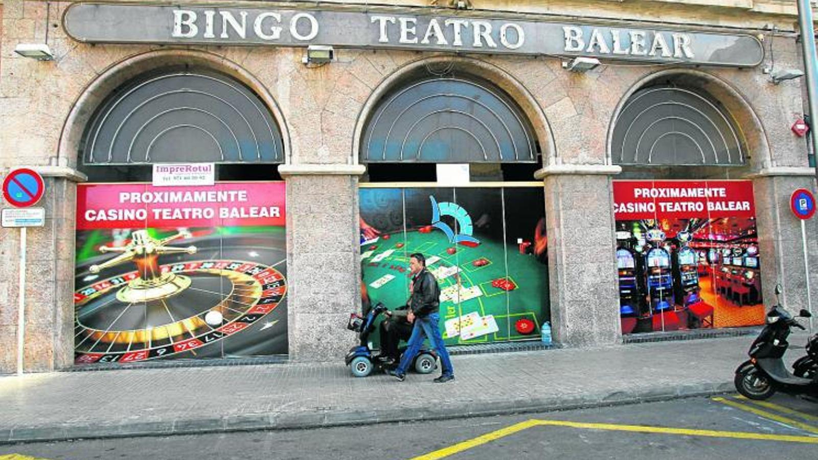 EL TEATRO BALEAR NO POT MOURE LA SEU Tot i permetre obrir delegacions, la nova llei obliga a mantenir la seu original.
