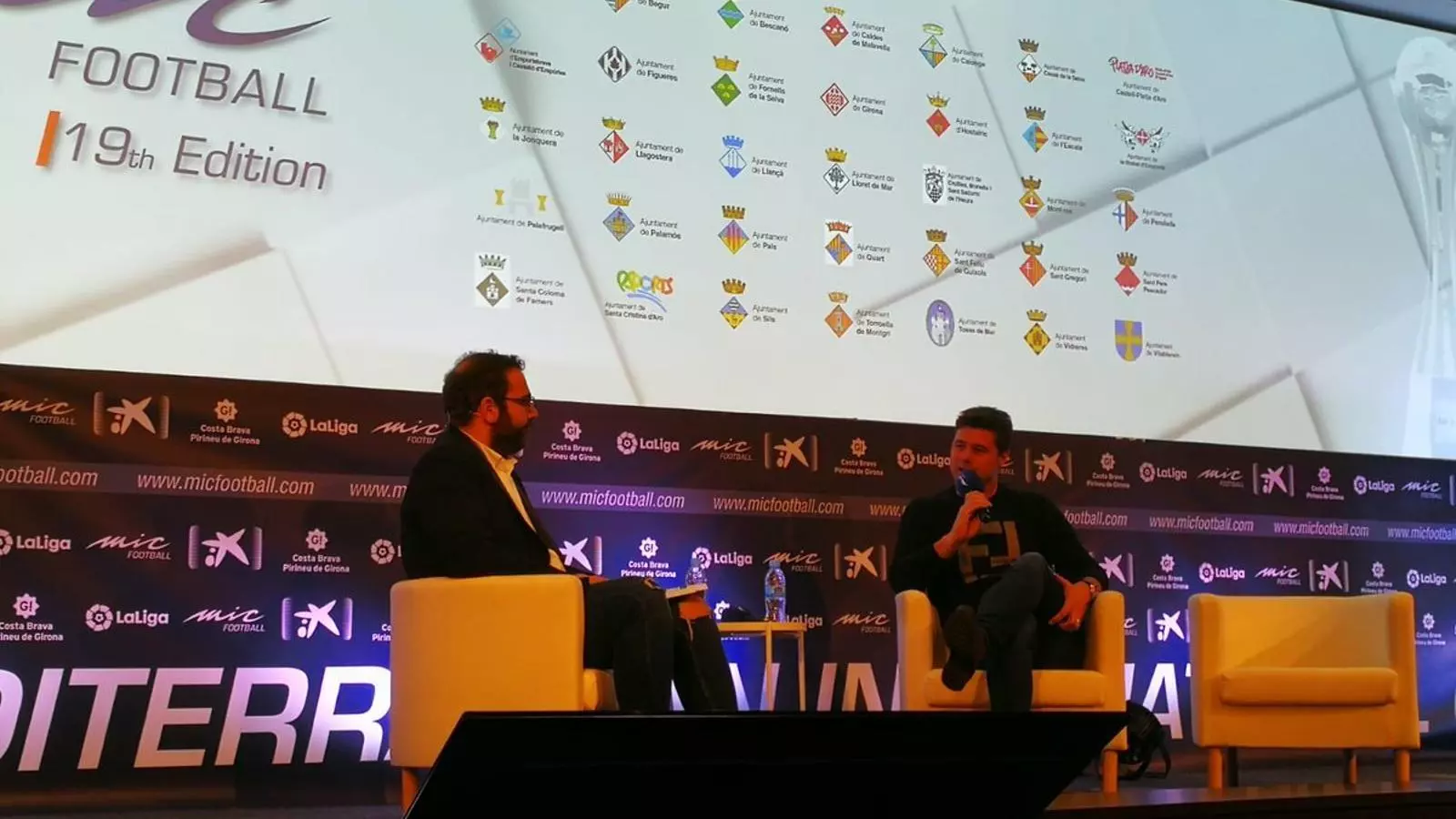 Mauricio Pochettino durant la presentació del MICFootball