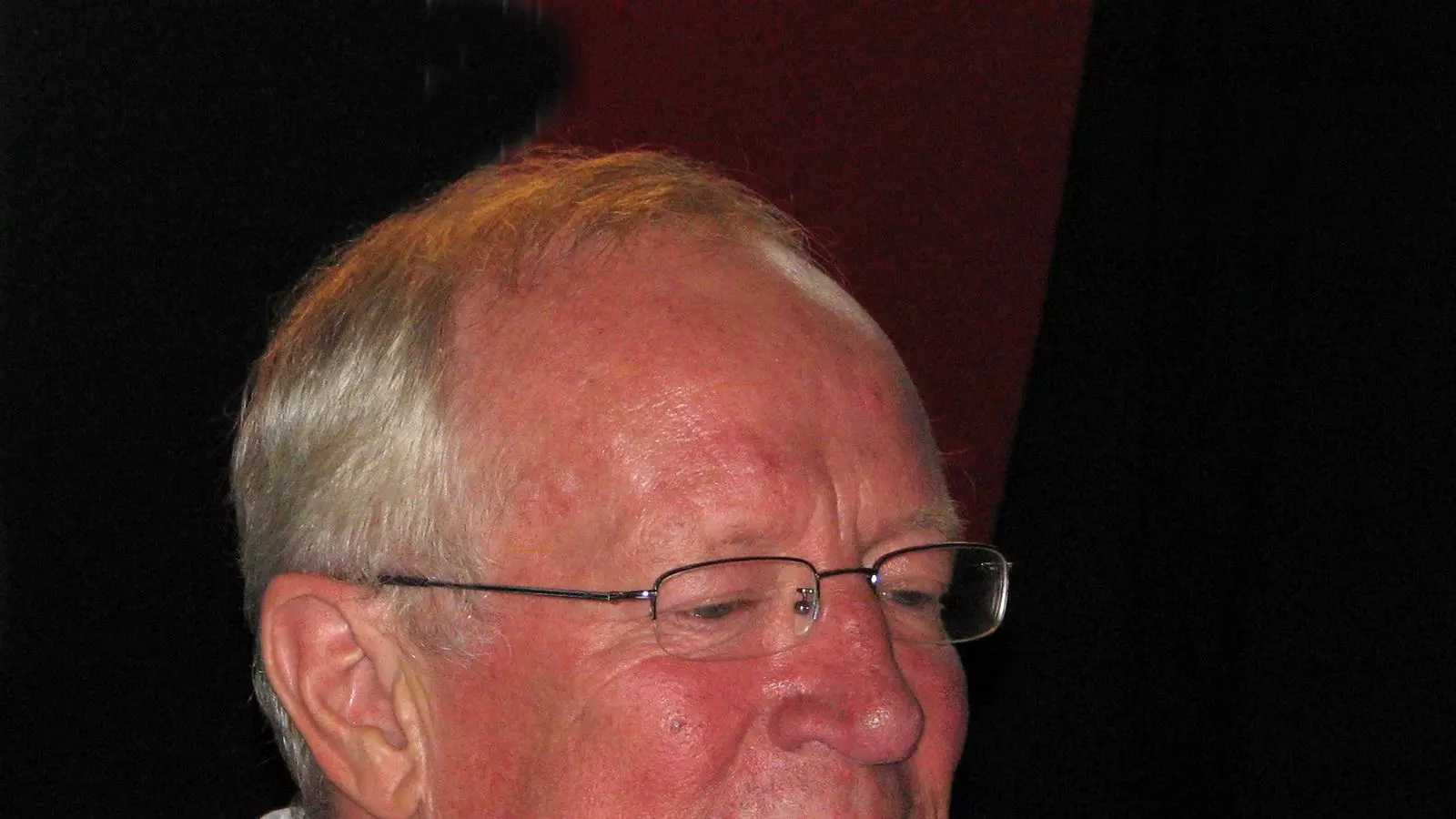Mor Robert Fisk, mestre de corresponsals