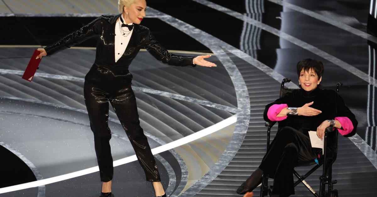 Liza Minnelli dispara contra tothom a les seves memòries: Lady Gaga, els seus marits i les seves addicions queden al descobert 

El Cabaret Pop de @JoanCallarissa