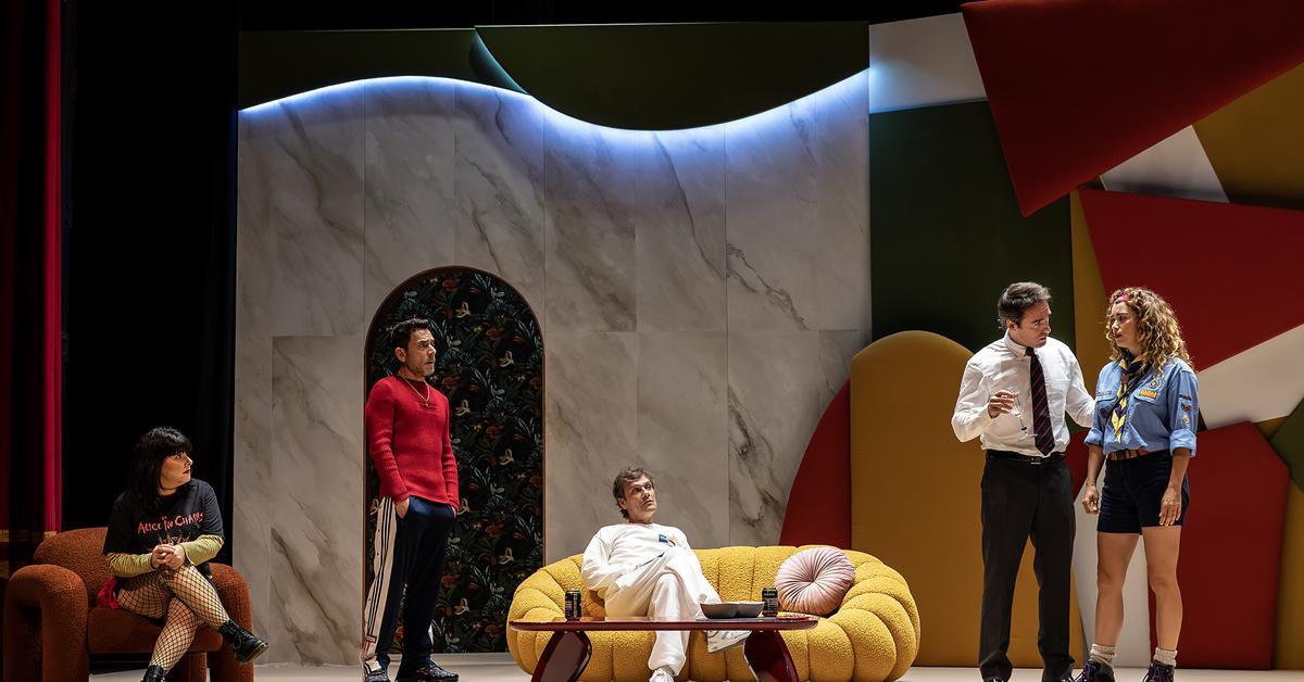 Sixto Paz torna al Teatre Borràs amb la seva comèdia més passada de voltes
