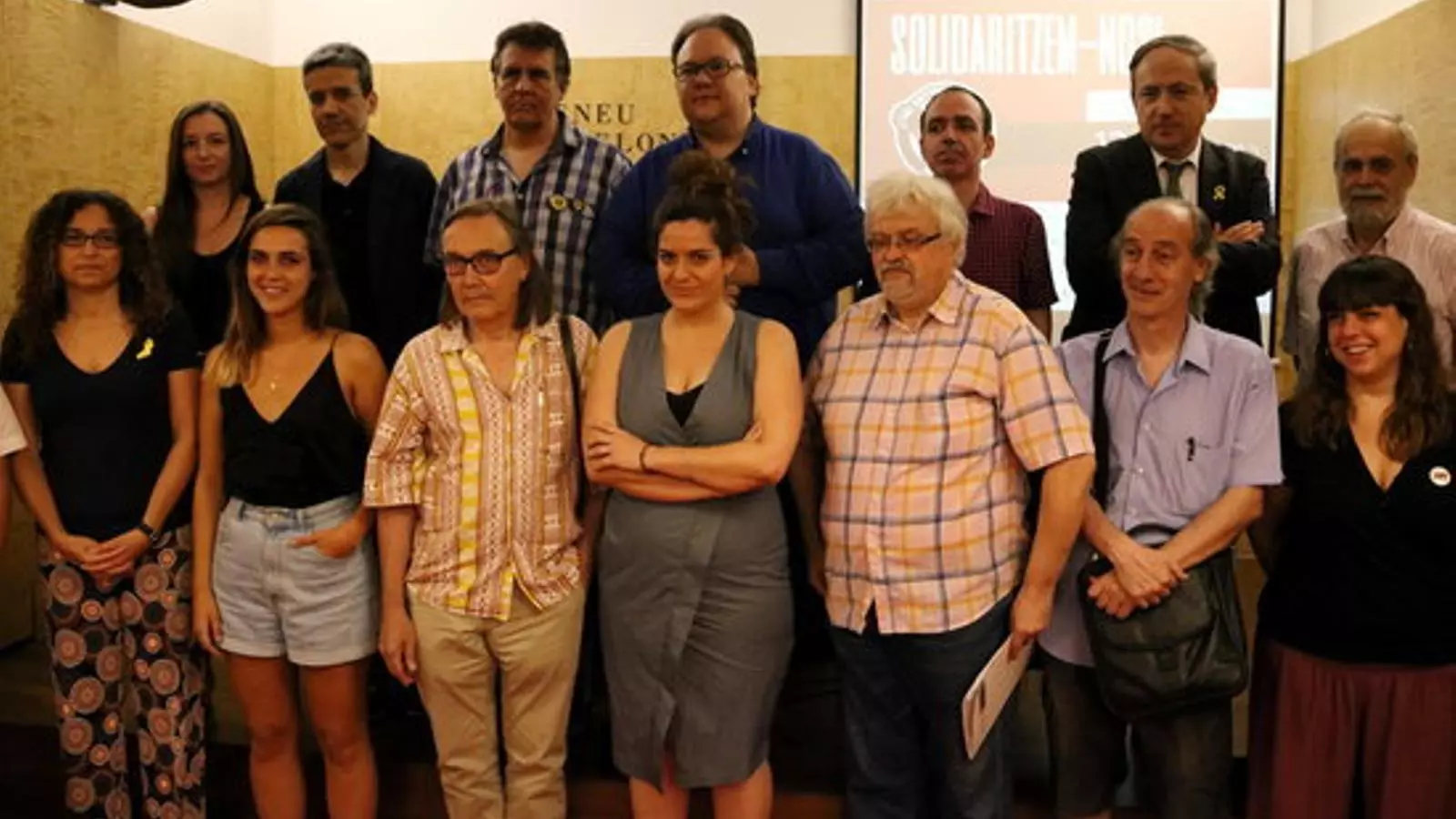 Representants de les diverses entitats que impulsen la campanya en solidaritat amb Jordi Borràs/ ACN
