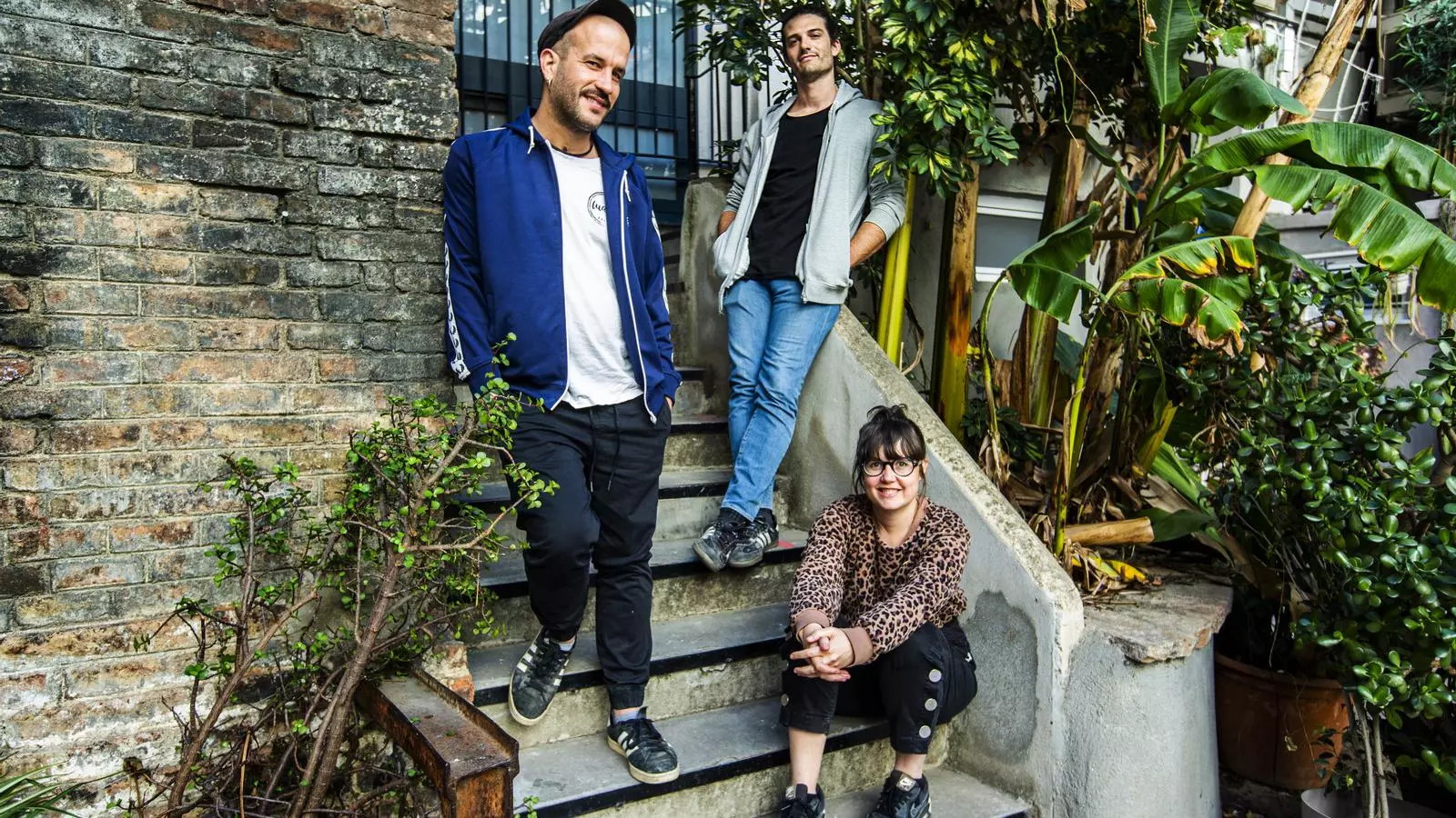 Els Catarres: Jan Riera, Êric Vergés i Roser Cruells.