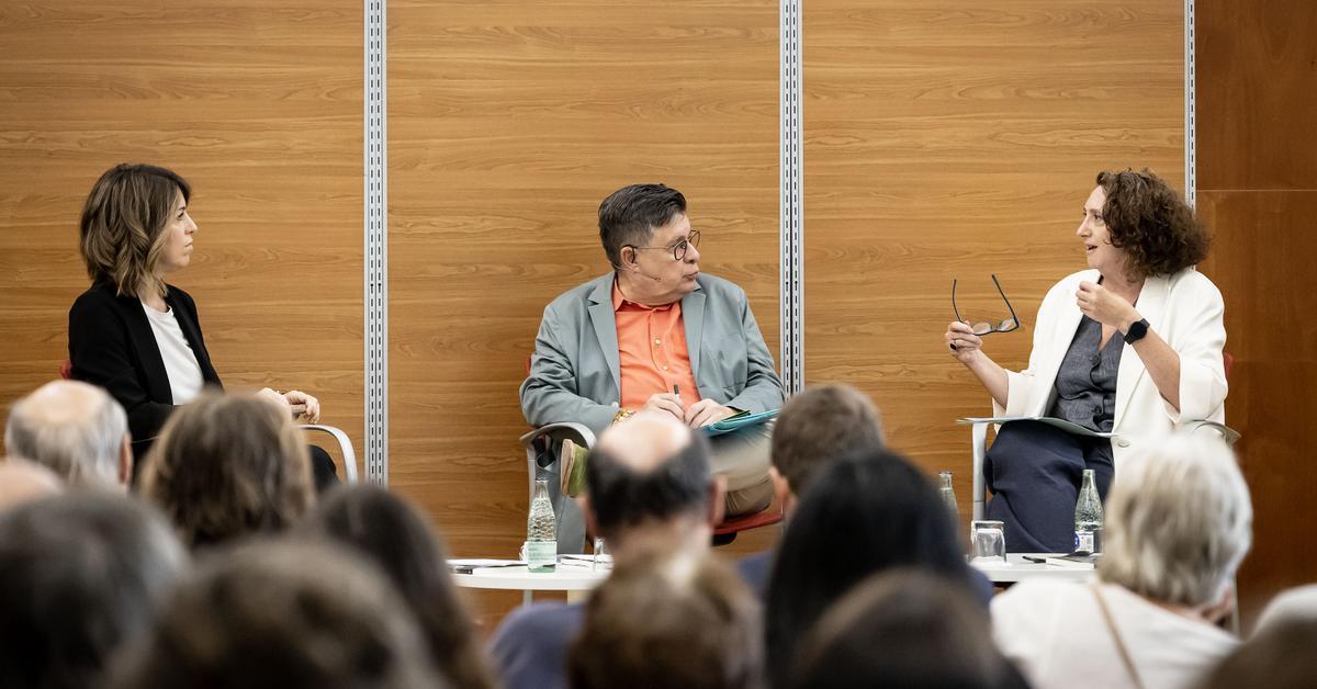 20 Years in a Coma: A Changed World?