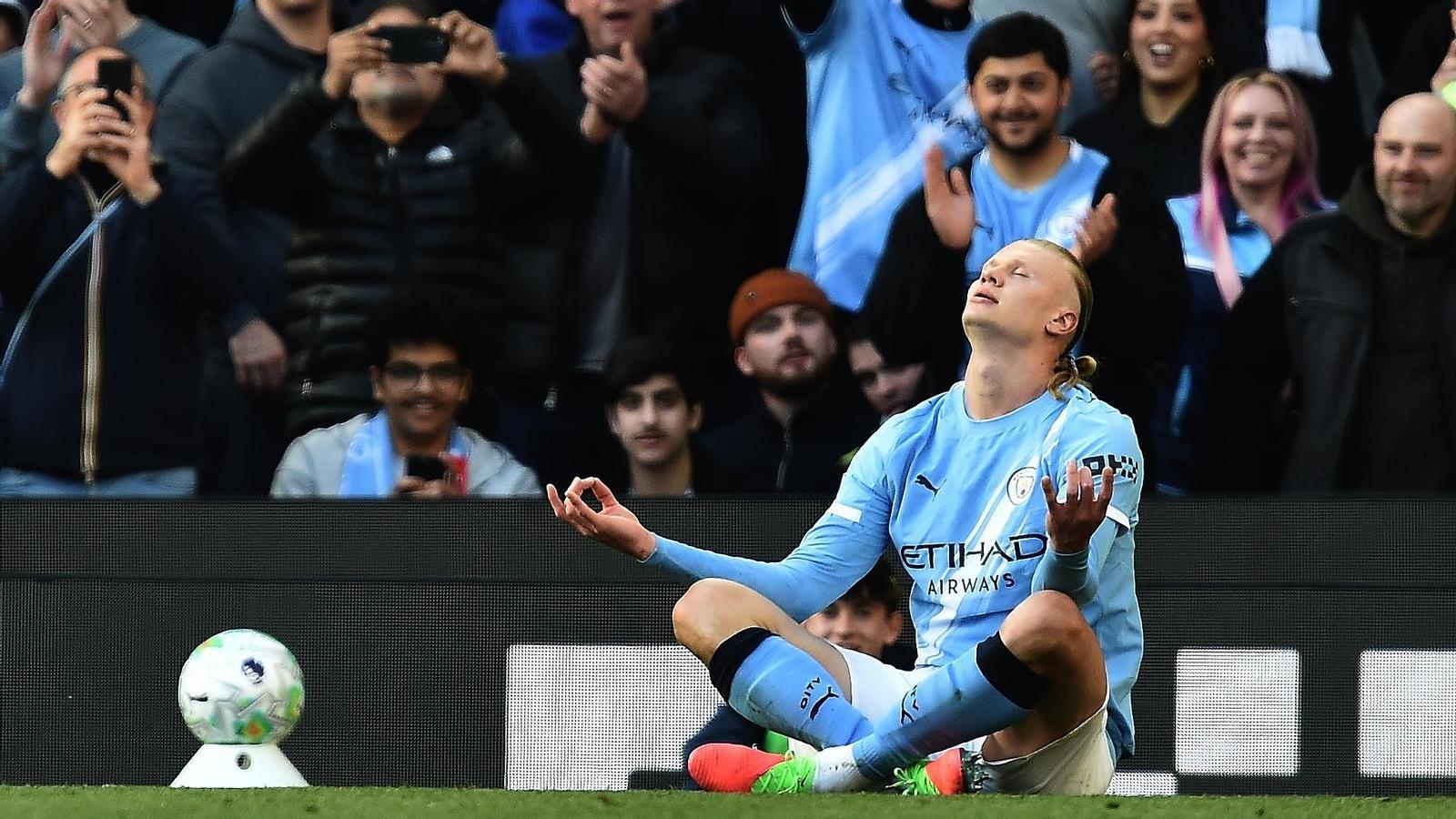 Erling Haaland, celebrando el segundo gol del Manchester City contra el Arsenal