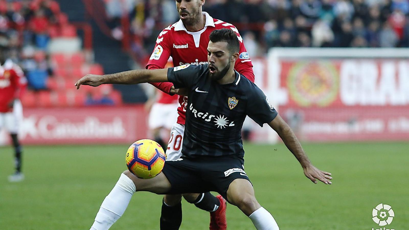 El Nàstic no va poder passar de l’empat contra l’Almeria.