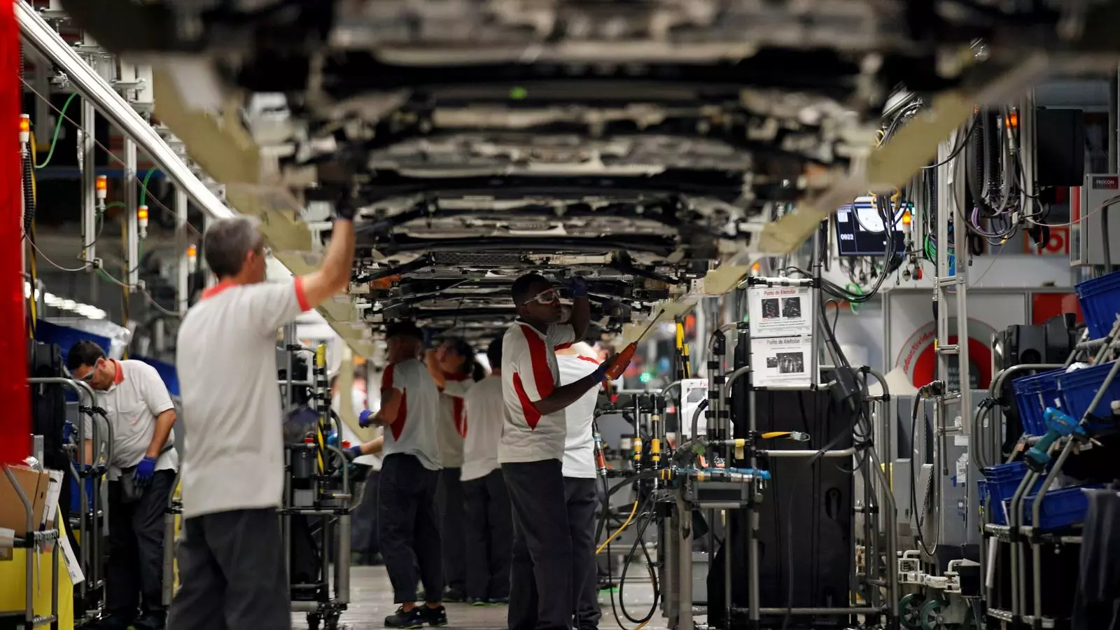 Imatge d'una de les cadenes de producció de Seat a Martorell / ALBERT GEA (REUTERS)