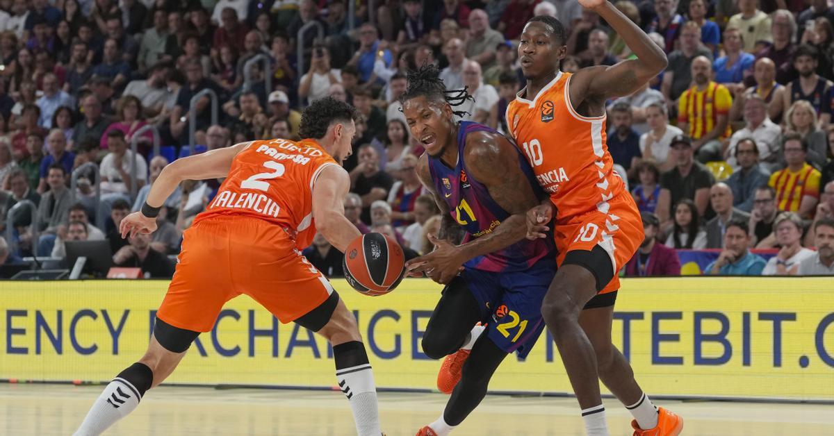 クライテリオンを持つ4人のベテランがバルサを宣伝