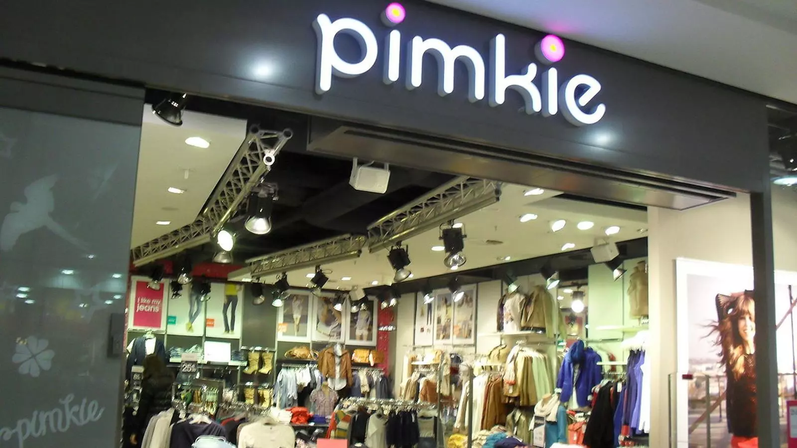 La cadena francesa Pimkie tanca 17 botigues a Espanya, dues d'elles a Catalunya