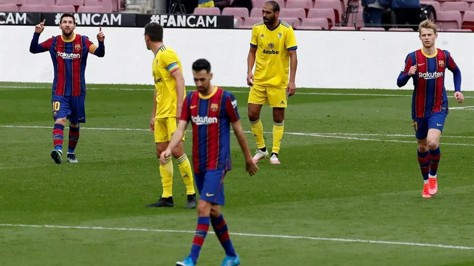 Messi, celebrant el seu gol contra el Cadis