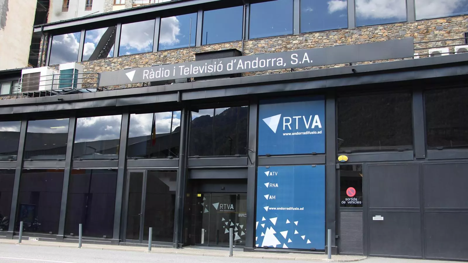 L'edifici d'RTVA. / T. N.