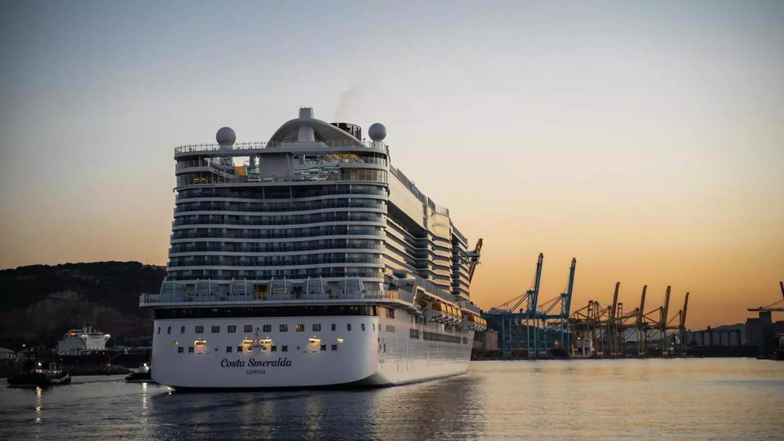 Un creuer al Port de Barcelona