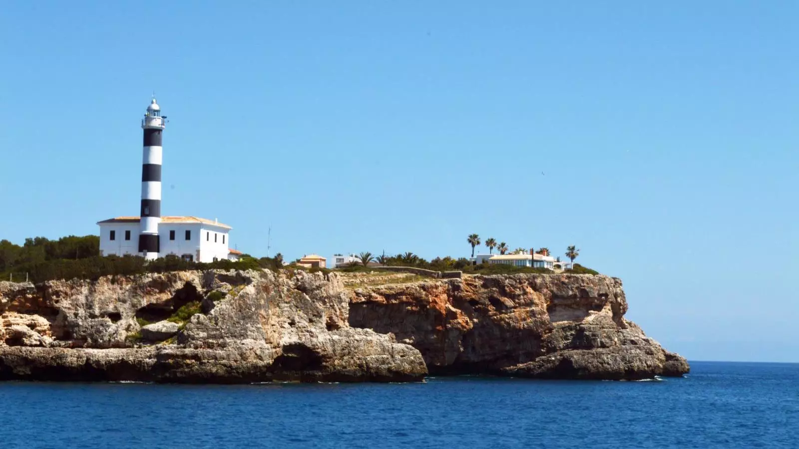 Far de sa Punta de ses Crestes, Portocolom