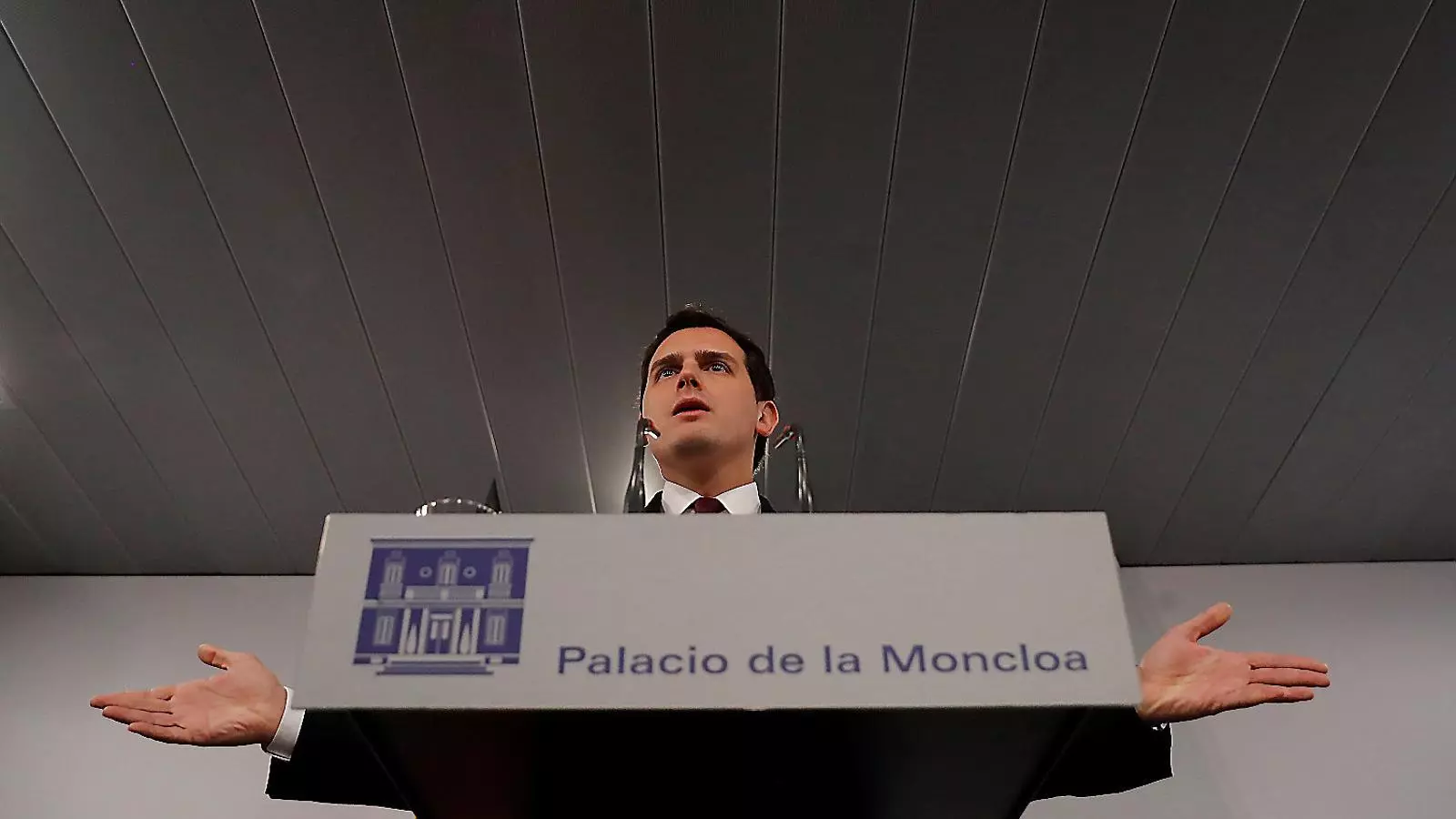 Ciutadans, de veure’s a la Moncloa a quedar-se en terra de ningú