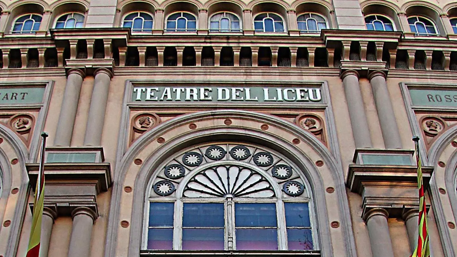 La nova ‘pell’ del Liceu