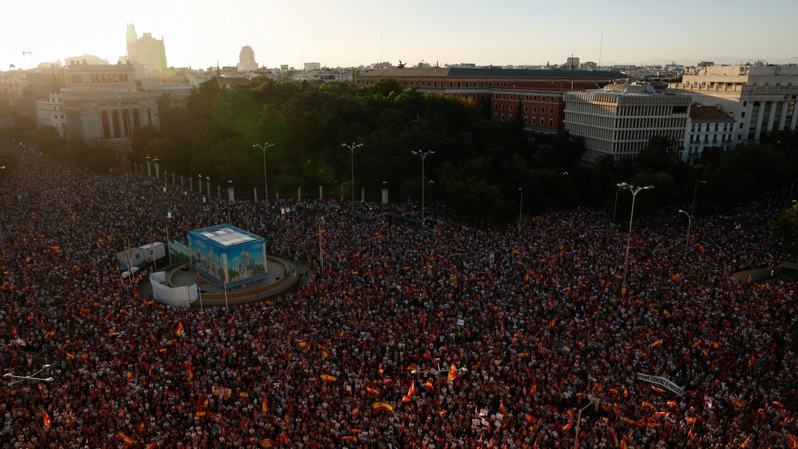 Panoramic view of the demonstration in Madrid.