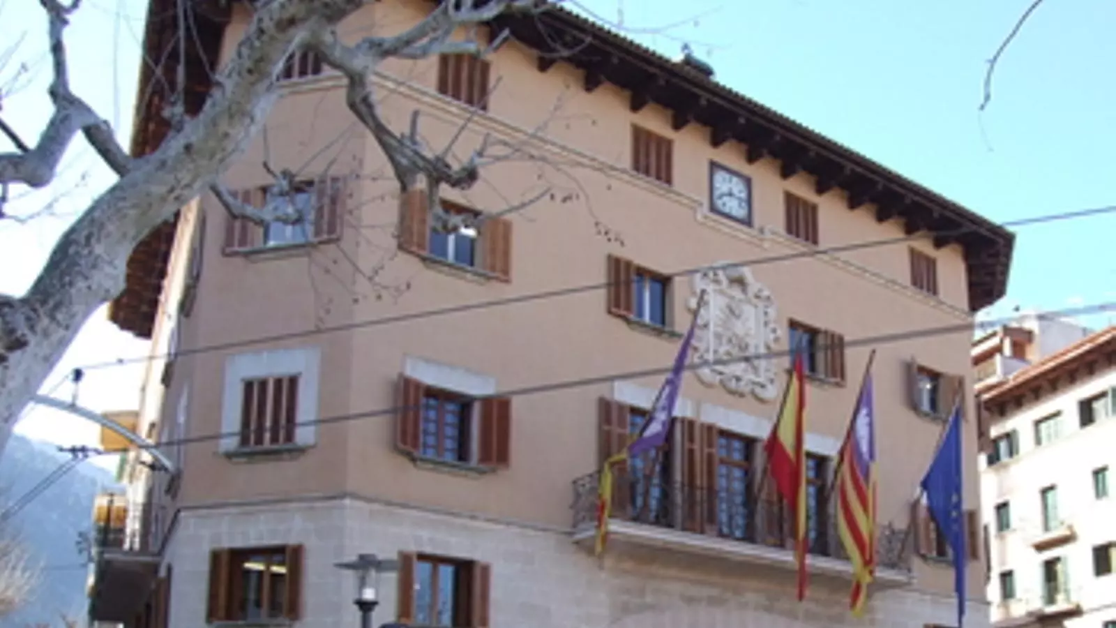 Façana Ajuntament de Sóller.
