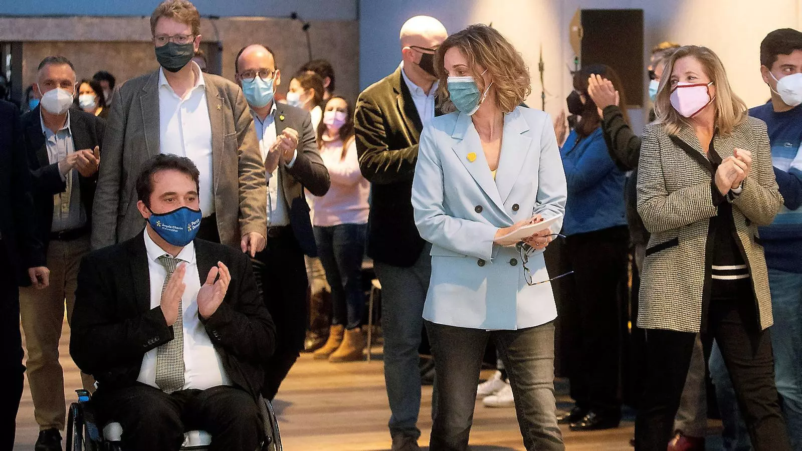 Àngels Chacón, David Bonvehí i altres líders del PDECat a la nit electoral.