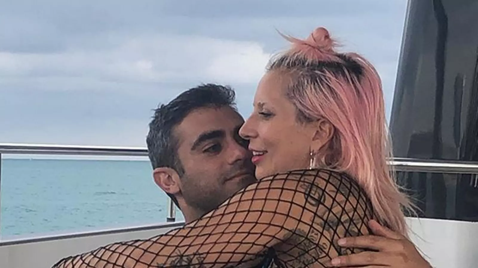 Lady Gaga ha confirmat la seva relació amb Michael Polansky amb aquesta foto a Instagram