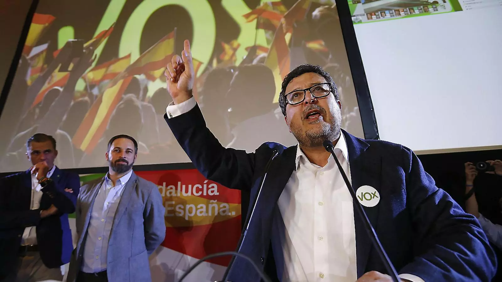 El PSOE acusa PP i Cs de "traició a Espanya" per pactar amb Vox