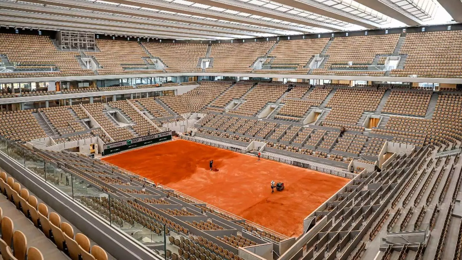 La nova pista central de Roland Garros està construïda amb 3.000 tones d'acer de Celsa.