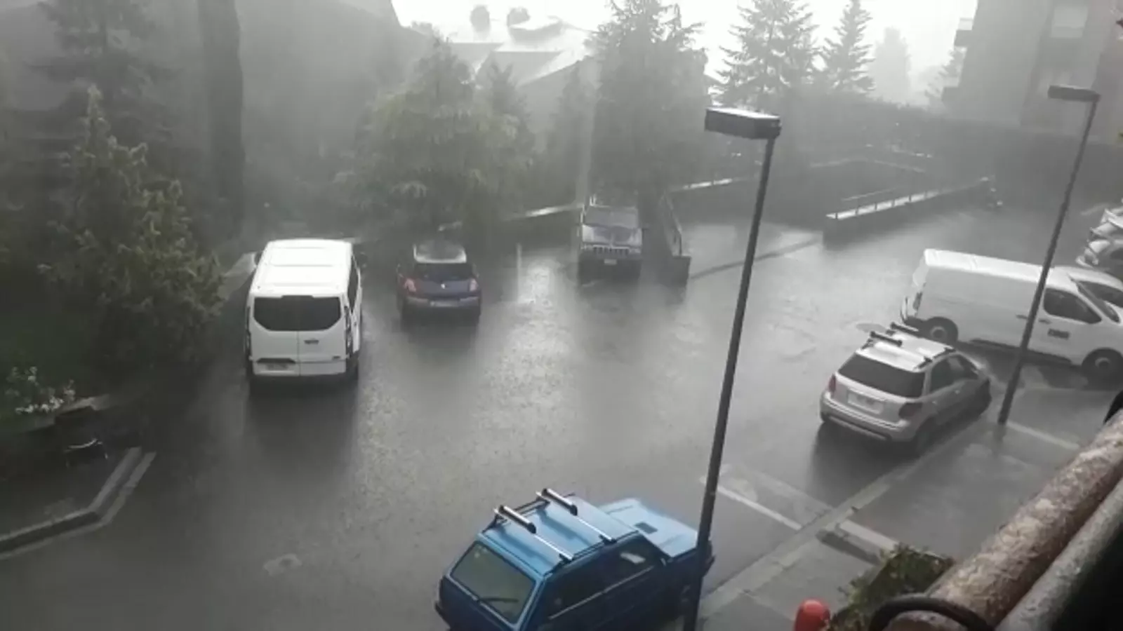 Tempesta d'aquest diumenge a Encamp. / ARA