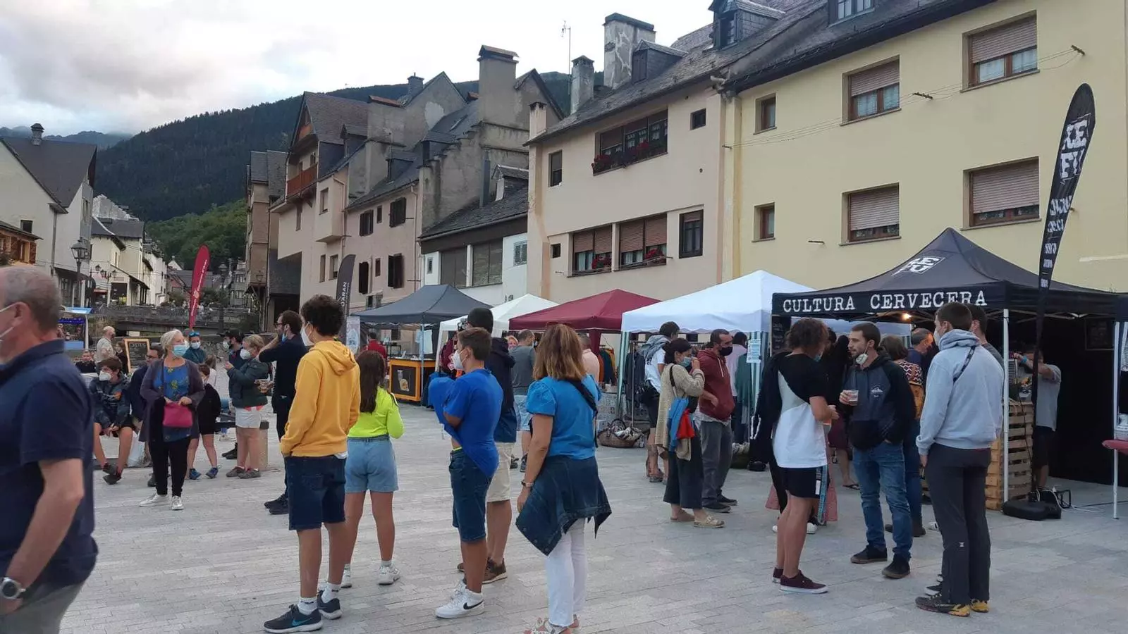Mercat en Vielha. / CGA