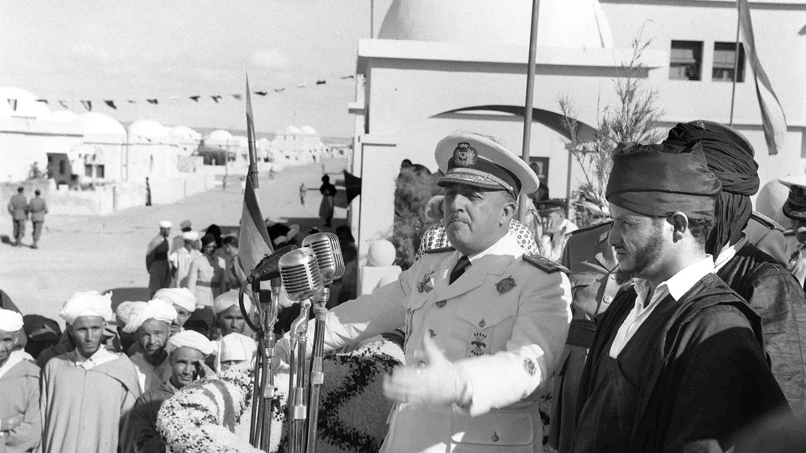 Franco al-Aaiun, al Sahara, el 1950.