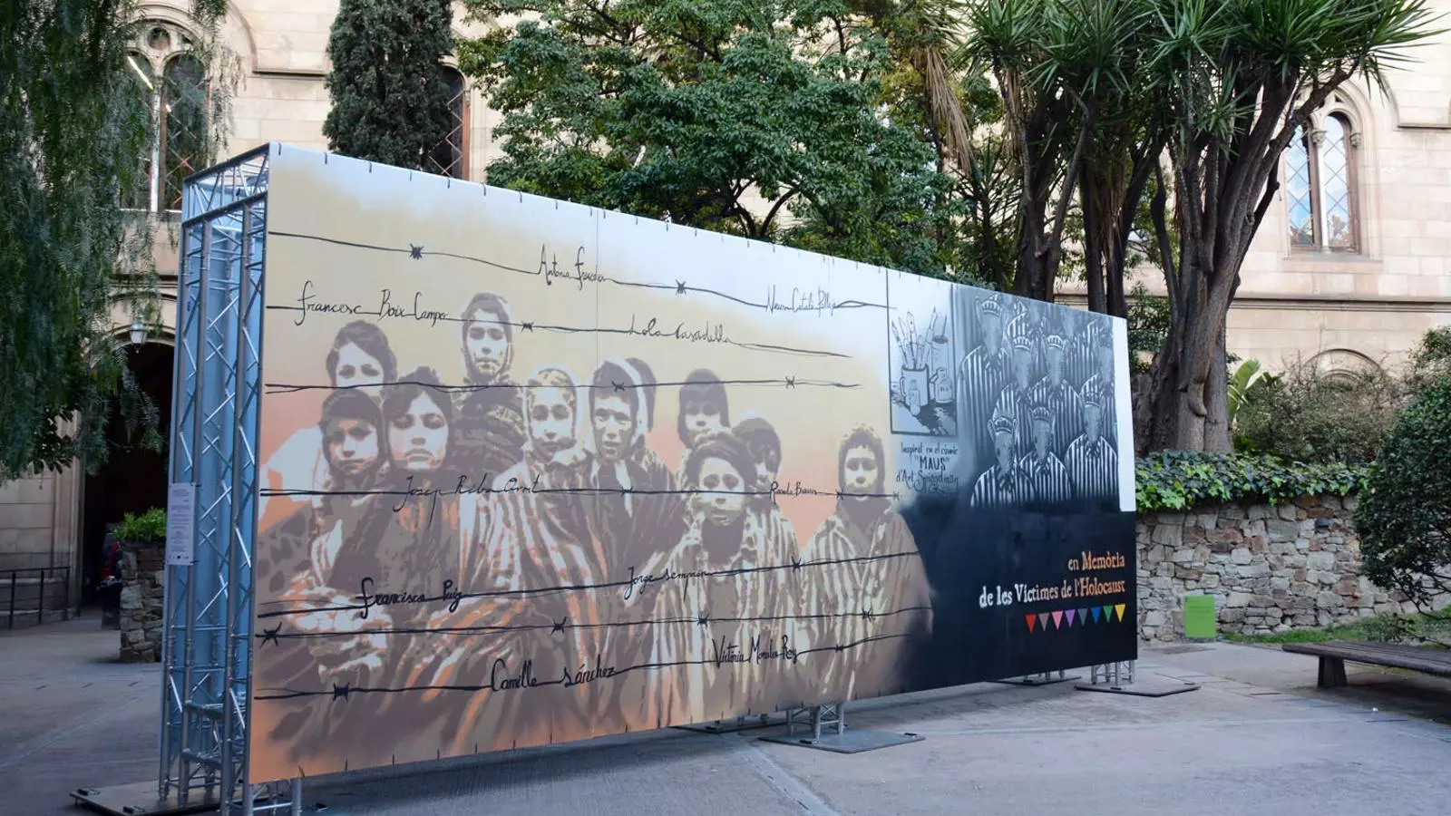 La Universitat de Barcelona exposa un mural en memòria de les víctimes de l'Holocaust nazi