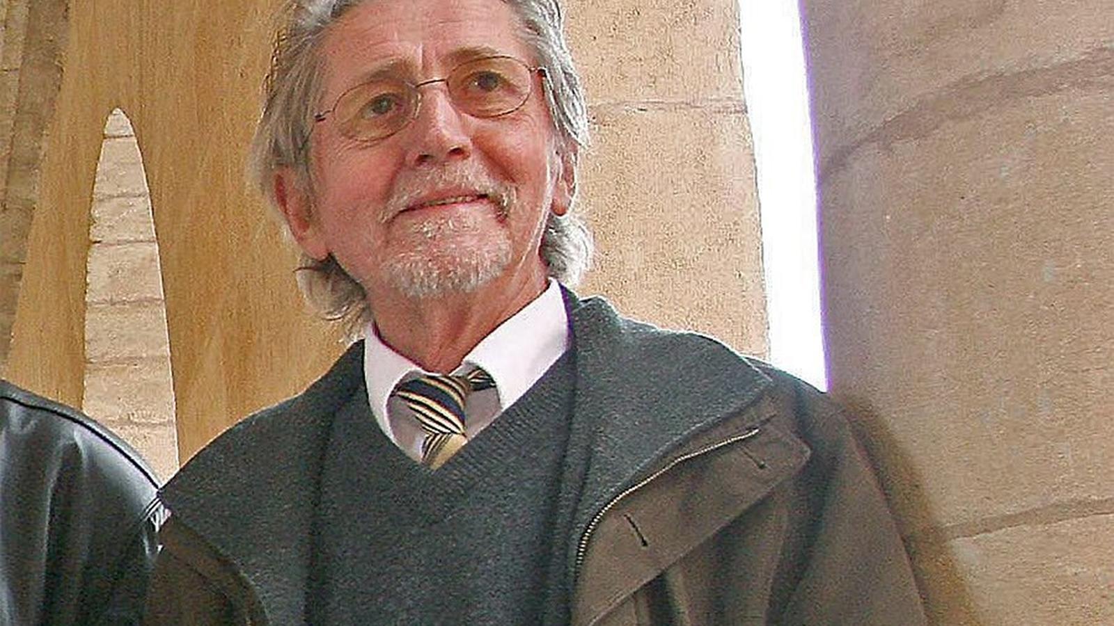 Caminals començà a actuar el 1959 i treballà amb prestigiosos directors de cinema i teatre.