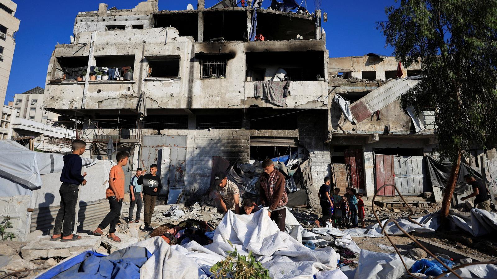 Edificios destruidos en Ciudad de Gaza.
