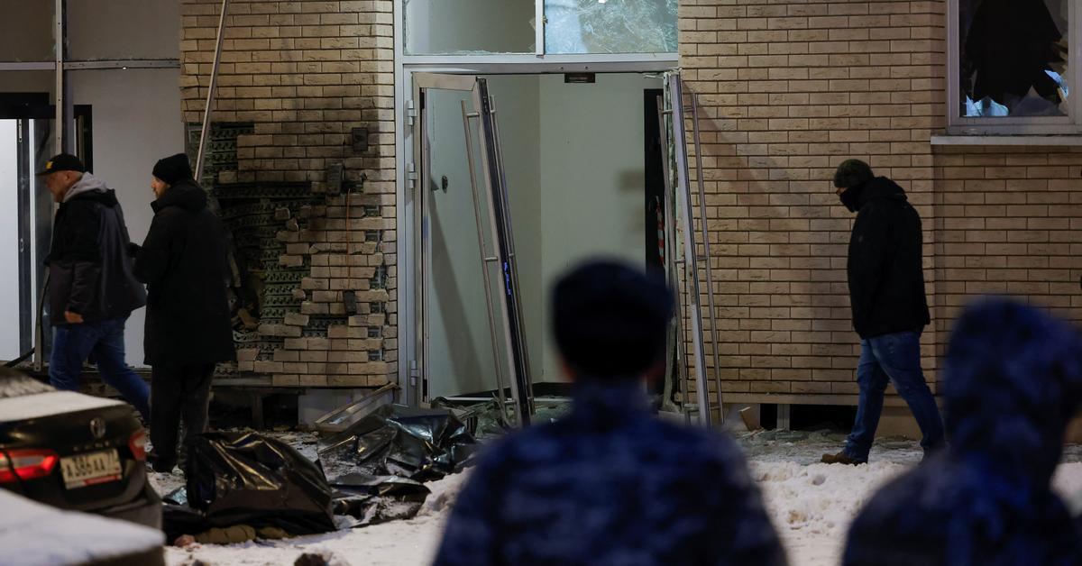ロシア、核軍司令官襲撃容疑でウズベキスタン人逮捕
