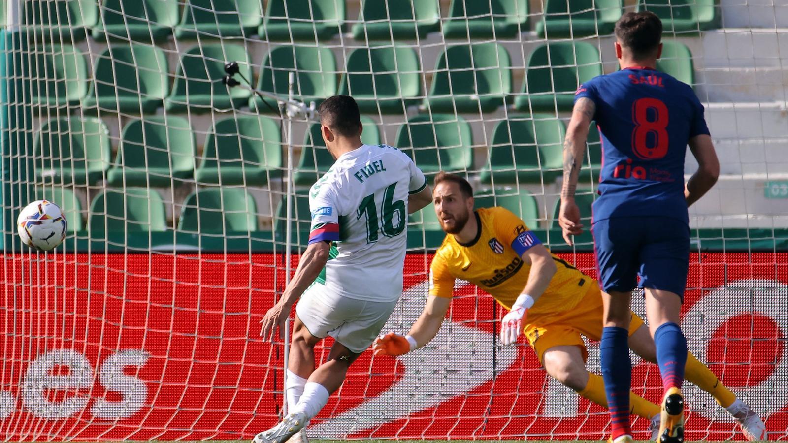 Oblak ha aturat el penal de Fidel en l'Elx - Atlètic de Madrid