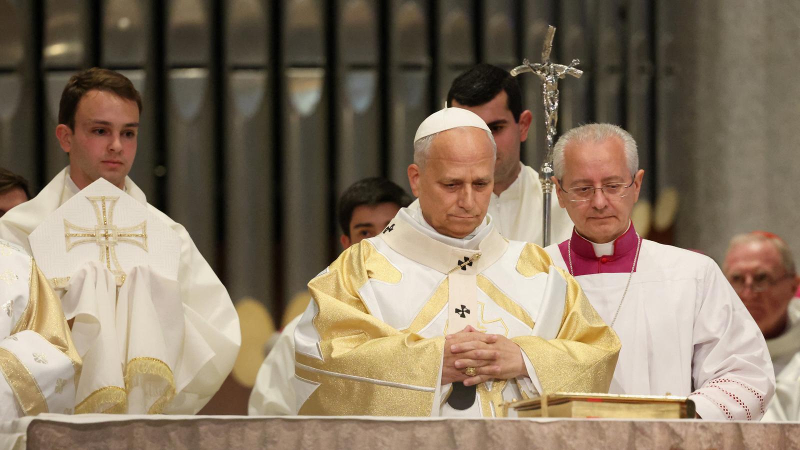 El Papa durante la misa en la Sagrada Familia.