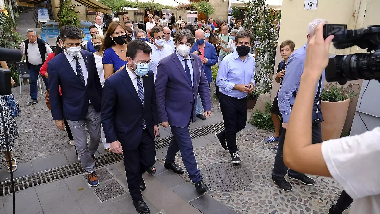 Puigdemont, ayer con Aragonés, Puigneró, Borràs y Sànchez, entre otros.